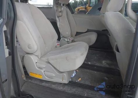 2011 Toyota Sienna Le V6 from USA, damaged, VIN 5TDKK3DC5BS159847